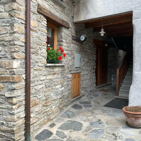 Szálloda Strada Del Pussey *