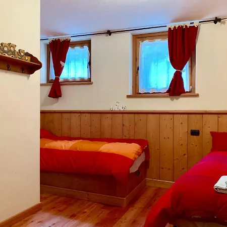 Szálloda Strada Del Pussey Courmayeur