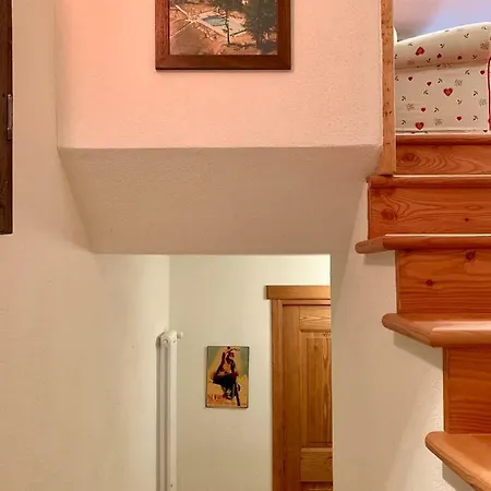 Szálloda Strada Del Pussey